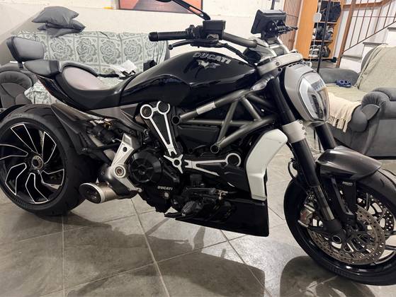 DUCATI XDIAVEL 1260 S DUCATI XDIAVEL 1260 S